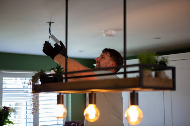 Best Circuit Breaker Repair  in Hampton, IA
