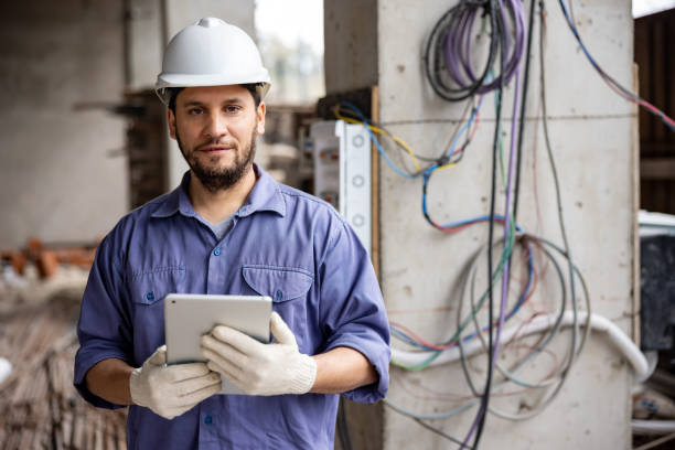 Best Electrical Contractors for Businesses  in Hampton, IA